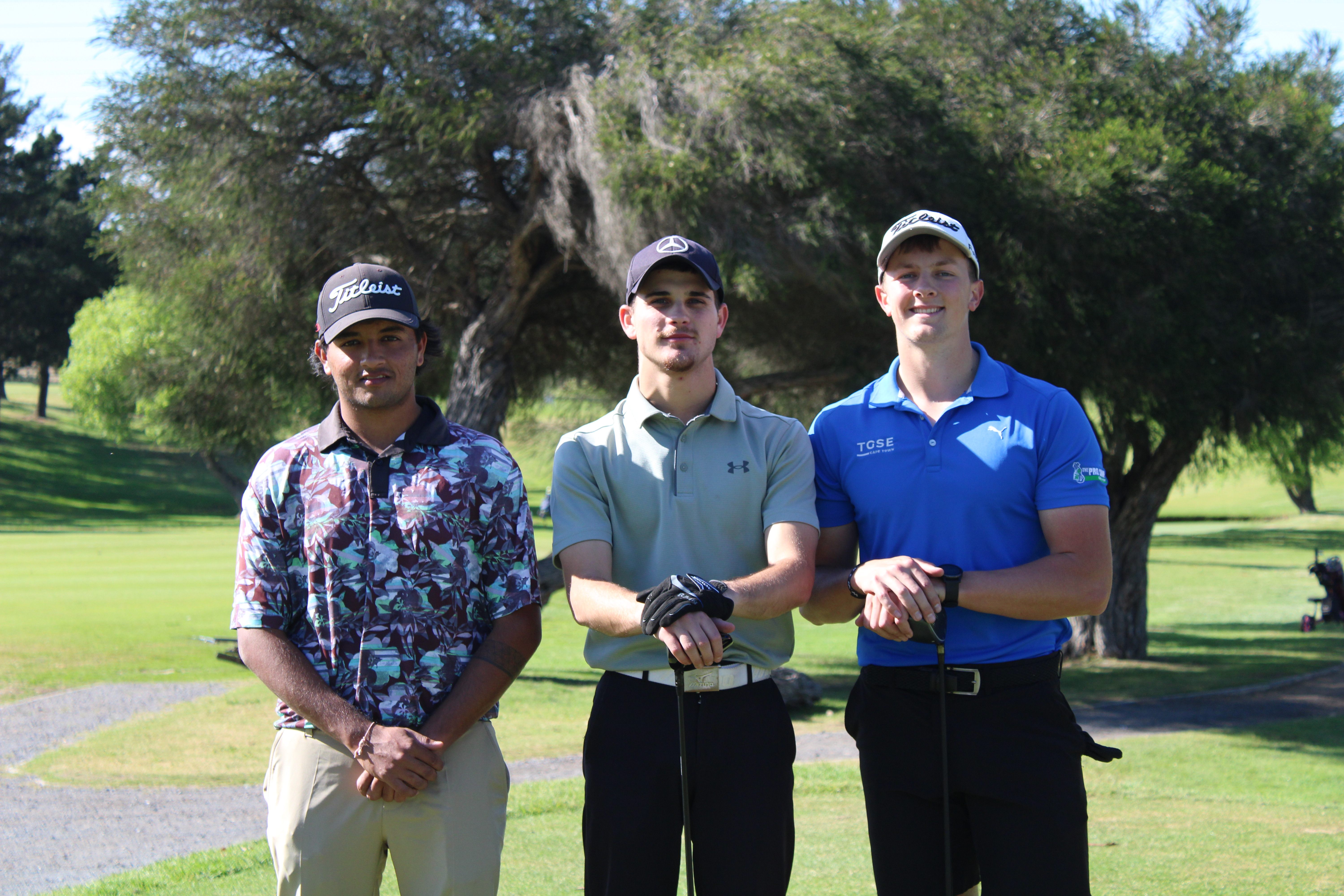 TGSE Elite Academy students on the golf course